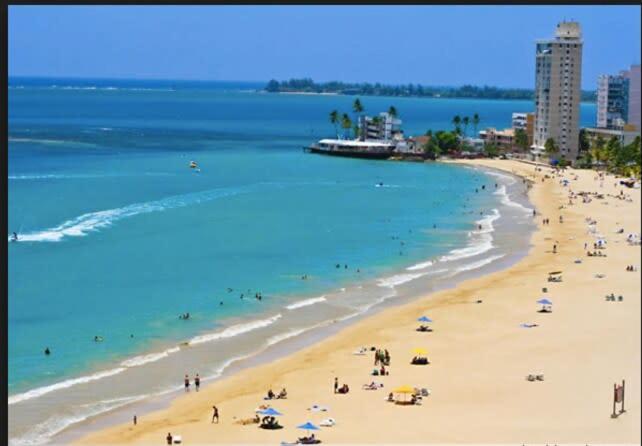 2Br Gem Ocean Front Building Isla Verde Beach San Juan Exteriör bild